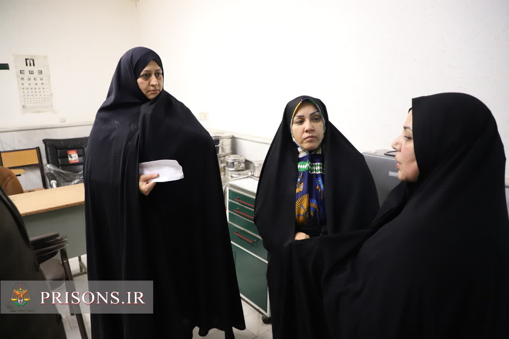 بازدید مدیر کل دفتر برنامه‌ریزی ، نوسازی و تحول اداری سازمان زندان‌های کشور از زندان مرکزی مشهد