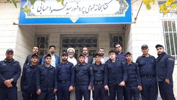 همنشینی سربازان زندان تفرش با یار مهربان