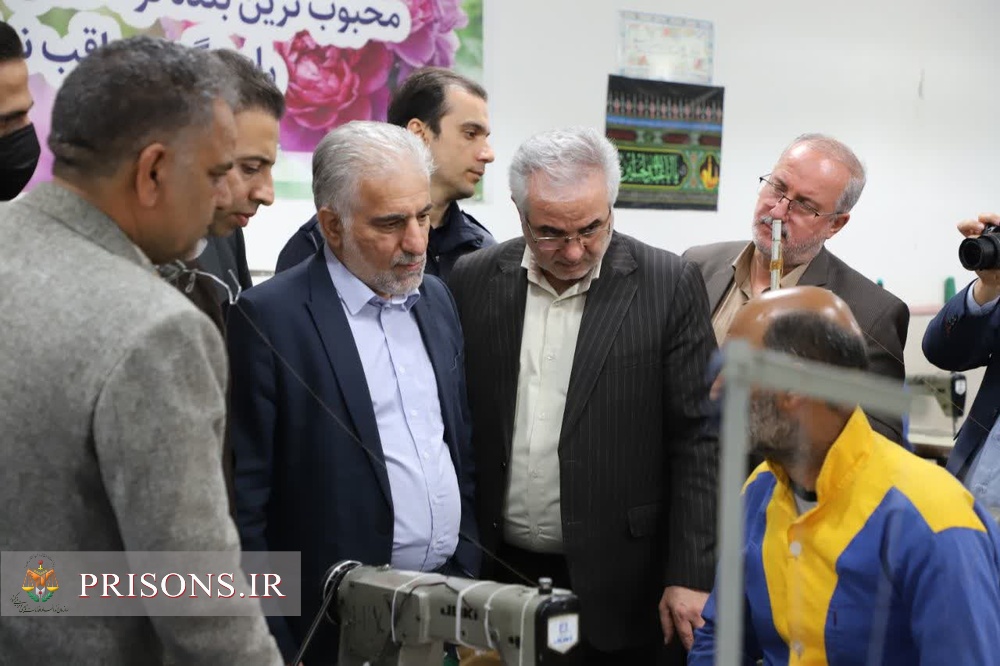 رئیس سازمان زندان‌ها از اردوگاه حرفه‌آموزی و کاردرمانی خراسان رضوی بازدید کرد