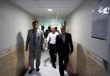 بازدید رئیس دانشگاه علوم پزشکی شهید صدوقی استان یزد از زندان مرکزی یزد