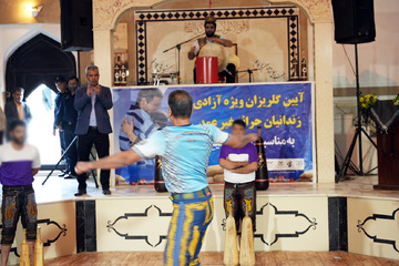 آزادی 3 زندانی یزدی به مناسبت آغاز هفته بسیج