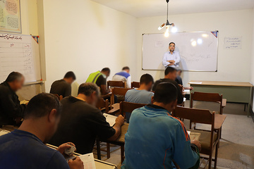 برگزاری ششمین دوره آزمون‌های حرفه‌آموزی در ندامتگاه مرکزی کرج