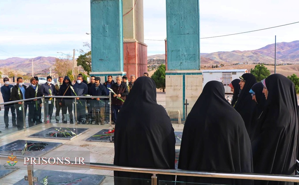 همایش پیاده روی کارکنان بسیجی زندانهای استان قزوین