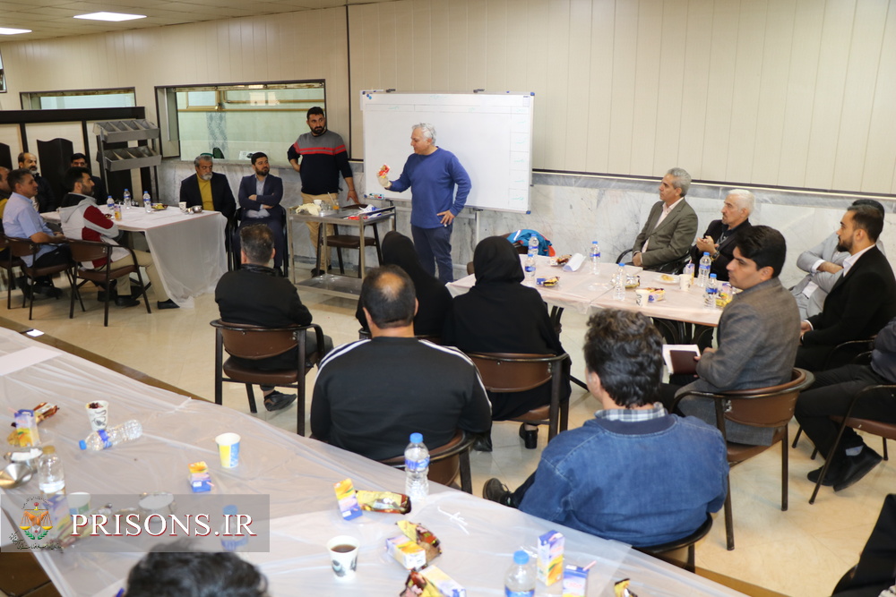 فیلم| دومین مرحله آموزش آشپزی به کارکنان زندان‌های استان تهران