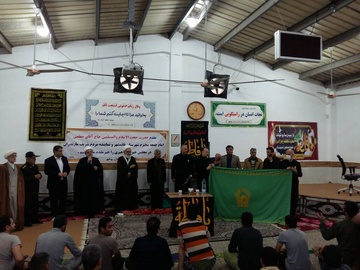عطر پرچم متبرک به بارگاه ملکوتی امام رضا(ع) در زندان بهشهر پیچید