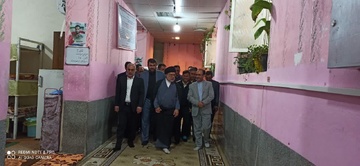 بازدید رئیس کل دادگستری استان فارس از بازداشتگاه قیر و کارزین و زندان فیروزآباد