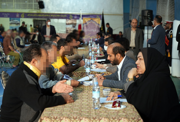 میز خدمت 40 نفر از قضات استان یزد جهت رسیدگی به مشکلات قضایی زندانیان زندان مرکزی