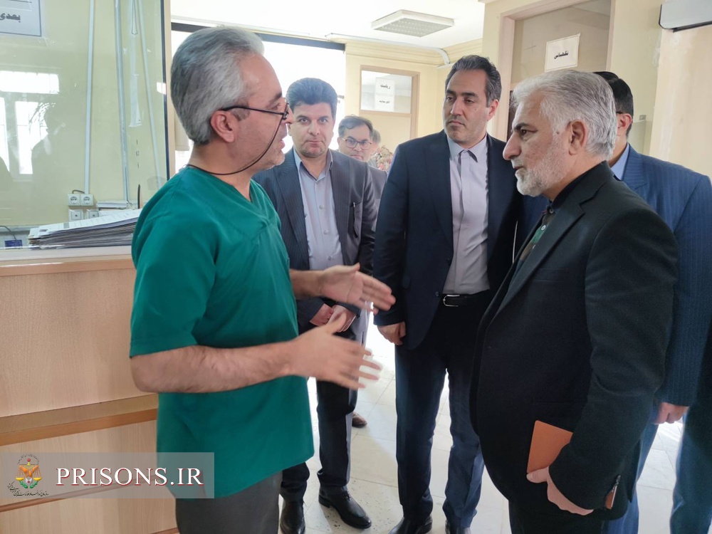 بازدید رئیس سازمان زندان‌ها از ادارات ثبت و پزشکی قانونی مشگین‌شهر