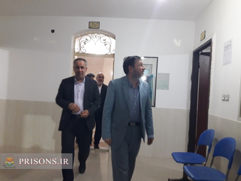 بازدید رئیس کل دادگستری استان بوشهر از انجمن حمایت از زندانیان شهرستان دشتی
