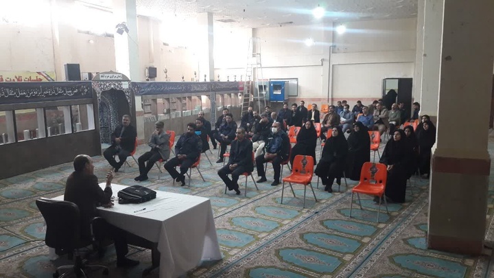 کارگاه های آموزشی به مناسبت هفته پژوهش برای کارکنان زندان های لرستان