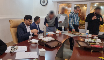 میز خدمت مقامات قضائی خوزستان در زندان مرکزی اهواز