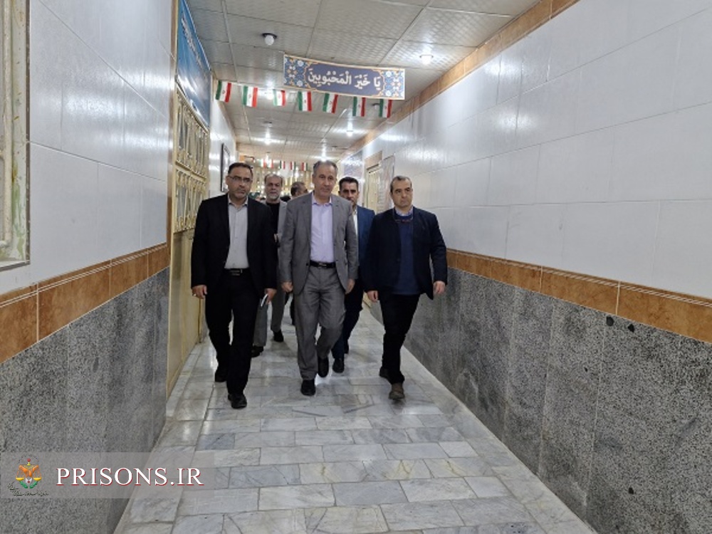 بازدید کمیته هماهنگ کننده کشوری پروژه های صندوق جهانی ایدز در ایران از مرکز مشاوره بیماری های رفتاری زندان مرکزی بوشهر