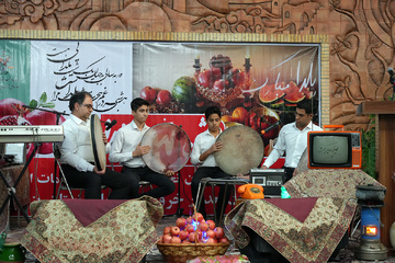 برگزاری جشن شب یلدا ویژه زندانیان آزاد شده یزدی