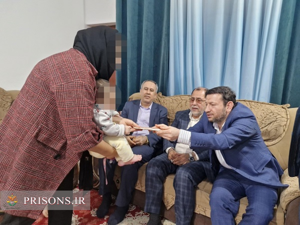 دیدار رئیس کل دادگستری و مدیرکل زندان های استان بوشهر با خانواده زندانیان شهرستان گناوه