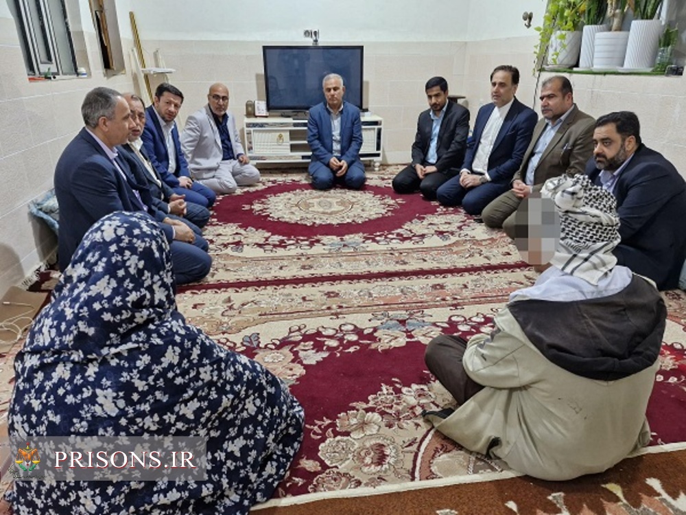 دیدار رئیس کل دادگستری و مدیرکل زندان های استان بوشهر با خانواده زندانیان شهرستان گناوه