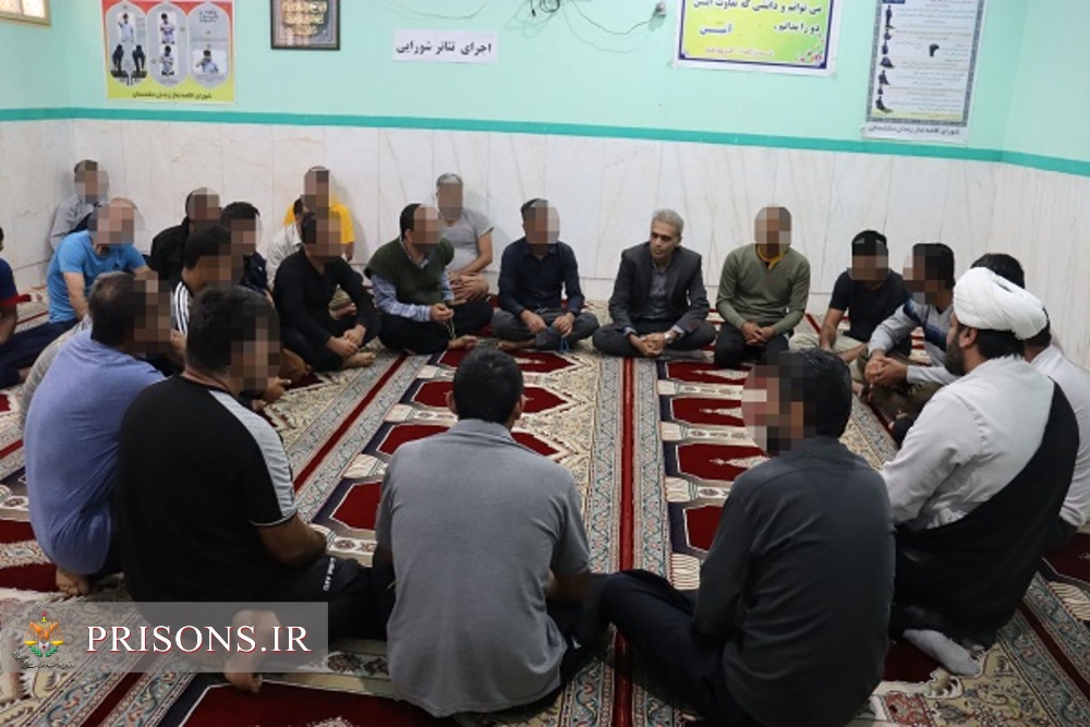 برگزاری تئاتر شورایی در اندرزگاه‌های زندان دشتستان 