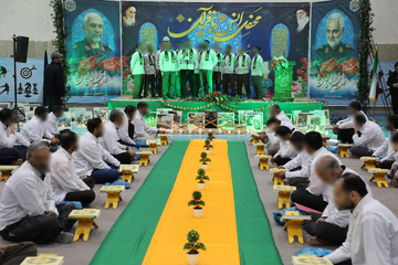 محفل انس با قرآن کریم در زندان مرکزی همدان 