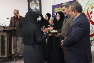 برگزاری جشن ولادت حضرت فاطمه سلام الله علیها در اداره کل زندان های استان سیستان وبلوچستان