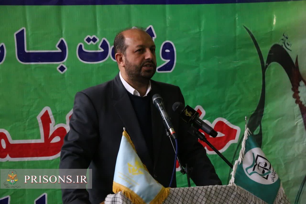 برگزاری آئین آزادی ۶مادر زندانی معسر در کانون اصلاح و تربیت کرمانشاه