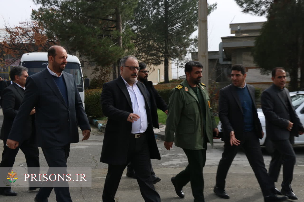 برگزاری آئین آزادی ۶مادر زندانی معسر در کانون اصلاح و تربیت کرمانشاه