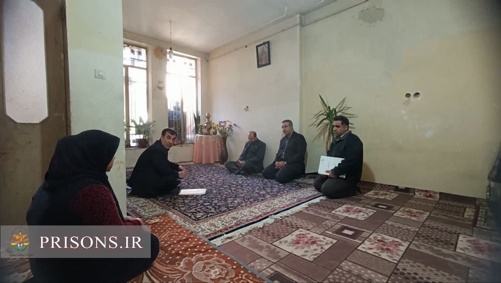 بازدید از خانواده‌های زندانیان در مناطق محروم کرمانشاه 