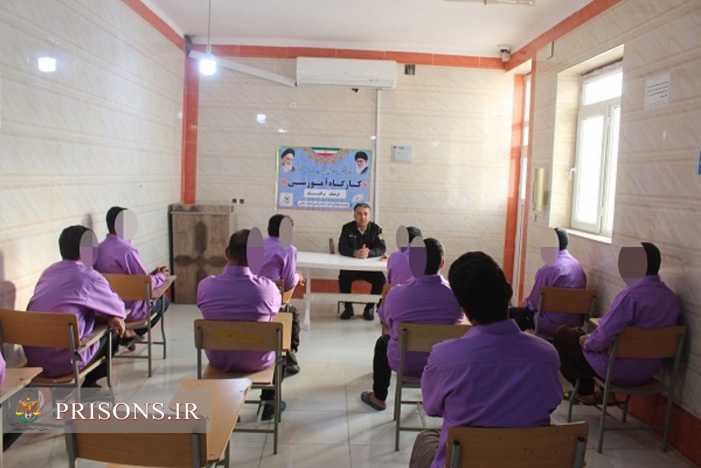  برگزاری کارگاه آموزشی فرهنگ ترافیک ویژه مددجویان زندان دشتی