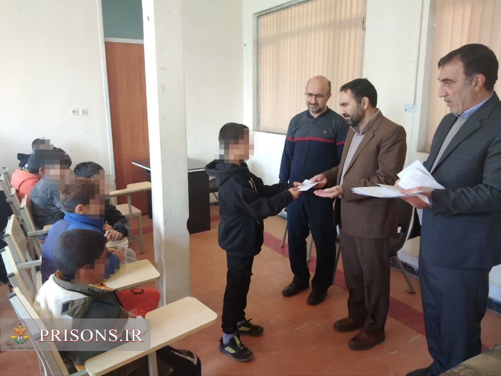 انجام جلسات مشاوره روانشناسی برای فرزندان زندانیان آسیب‌پذیر در کرمانشاه
