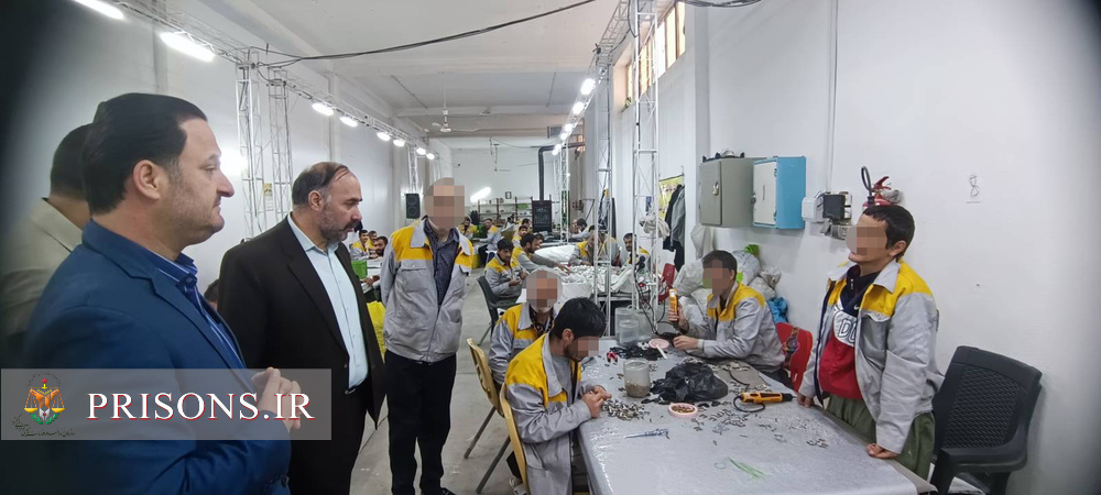 دیدار مدیرکل زندان های استان مرکزی با زندانیان ساوه