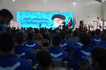 راه‌اندازی «کارخانه تولید موتورسیکلت» در اردوگاه حرفه‌آموزی و کاردرمانی قم با حضور رئیس سازمان زندان‌ها