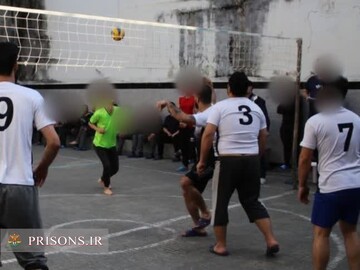 مسابقات والیبال ویژه مددجویان در زندان تالش برگزار شد 