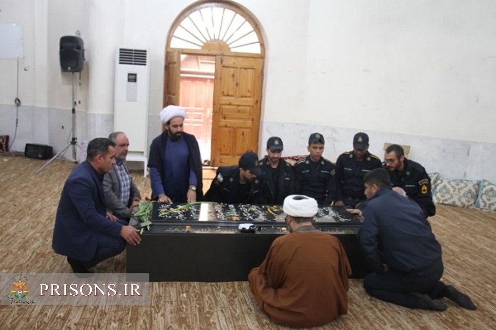 تجدید میثاق رئیس و کارکنان زندان مرکزی بوشهر با آرمان‌های مقدس شهدا