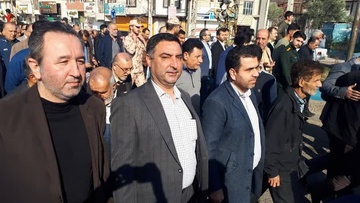 حضور حماسی خانواده بزرگ سازمان زندان های گیلان در راهپیمایی 22 بهمن