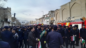 شکوه وحدت در سالروز پیروزی انقلاب اسلامی ایران