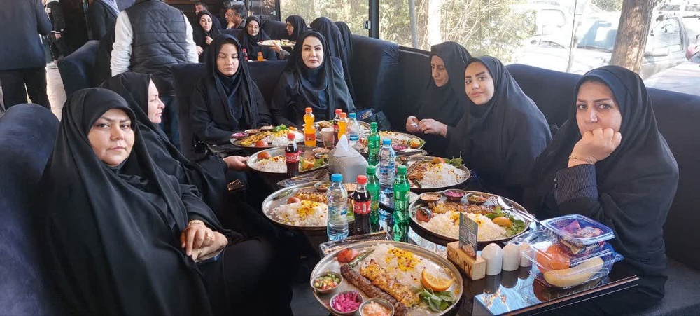 پرسنل مجتمع ندامتگاهی اصفهان اعیاد شعبانیه را جشن گرفتند