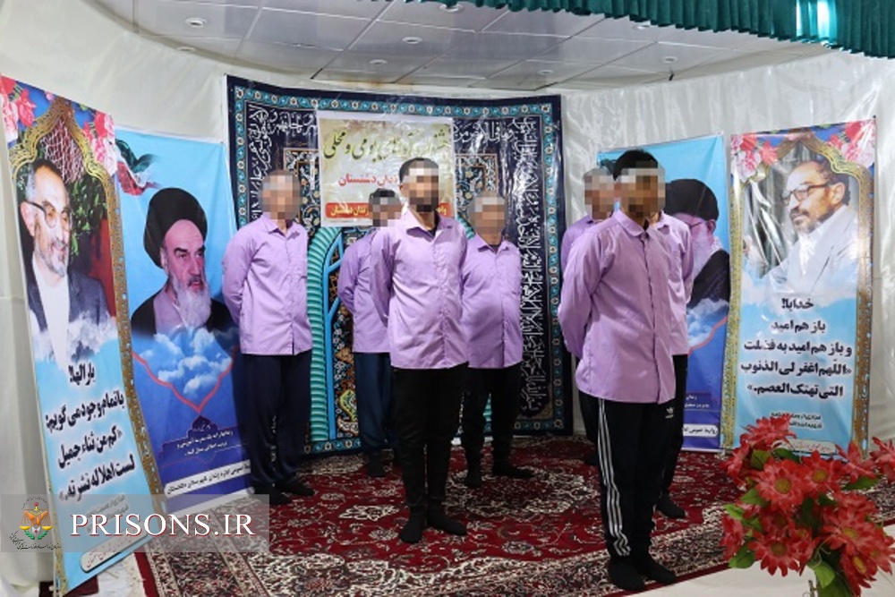 جشنواره آواهای بومی و محلی زندانیان زندان دشتستان