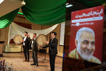 برگزاری جشن ولادت امام زمان عج ویژه کارکنان و سربازان وظیفه زندان‌های استان یزد