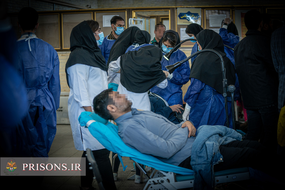 فیلم| روایتی از حضور پزشکان جهادی در زندان رفسنجان