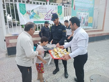 برپایی ایستگاه صلواتی درب اداره کل زندان‌های استان بوشهر