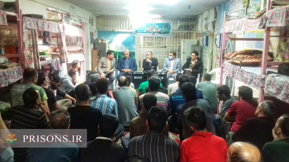 بازدید مدیرکل زندانهای استان قزوین از اردوگاه حرفه آموزی و کاردرمانی آراسنج