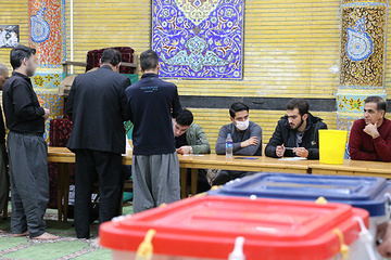 حضور حداکثری دوازدهمین دوره انتخابات در زندان مرکزی کرمانشاه