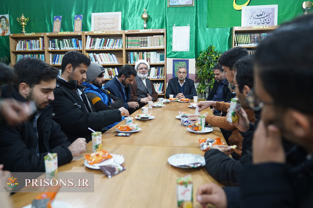 بازدید دانشجویان پردیس فارابی دانشگاه تهران از زندانهای قم