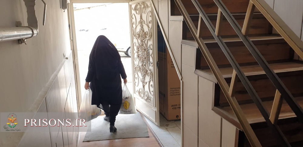 توزیع ۱۵۰ بسته کمک معیشتی بین زندانیان آزاد شده زنجانی