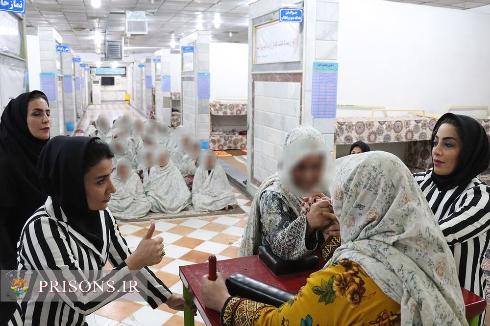 برگزاری همایش مچ اندازی مددجویان در بند نسوان زندان زاهدان