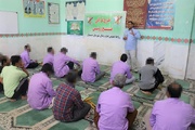طرح قرآنی «صبح روشن» با محوریت جمع‌خوانی و تفسیر جزء سی قرآن در زندان دشتستان