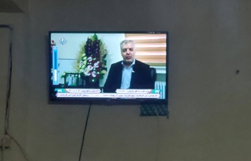 صحنه از پخش برنامه تلویزیونی قرار در زندانها