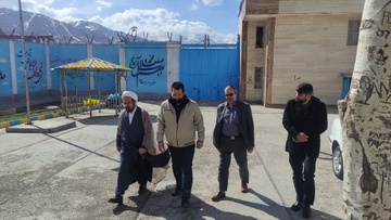 بازدید نوروزی مدیرکل زندان‌های زنجان از بازداشتگاه خدابنده 