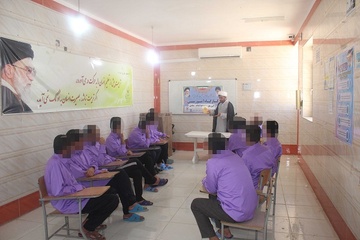 کارگاه آموزشی «آیین علوی در پرتو نهج‌البلاغه» در ماه رمضان در زندان دشتی برگزار شد