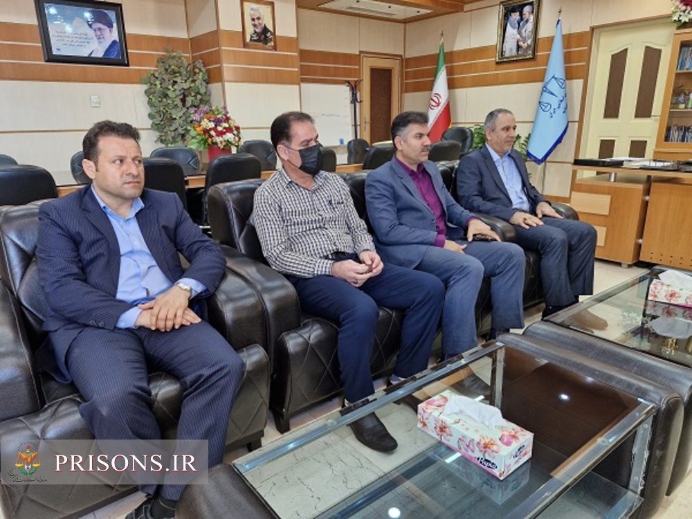 دیدار مدیر کل زندان های بوشهر با رئیس کل دادگستری استان