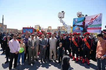 مدیرکل و کارکنان زندان‌های یزد در مراسم پرشور راهپیمایی روز جهانی قدس