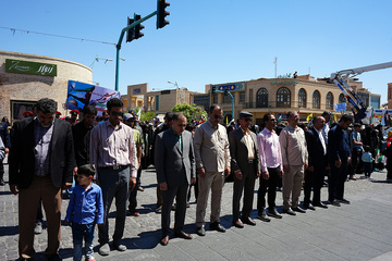 حضور مدیرکل و کارکنان زندان‌های یزد در راهپیمایی روز جهانی قدس
